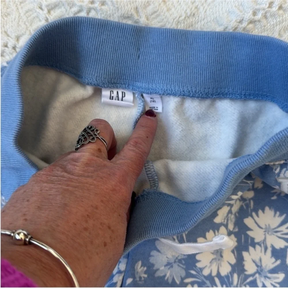 GAP Blue and White Floral Joggers